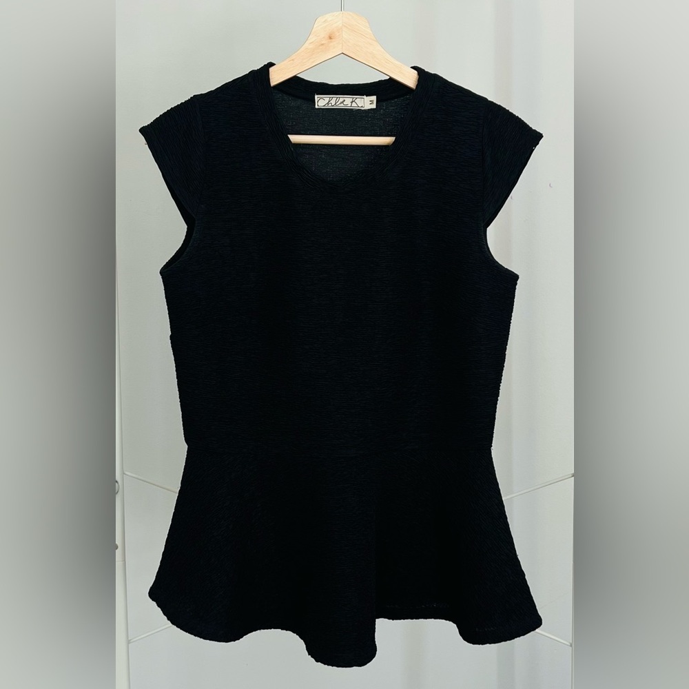 Chloe K Black Textured Women's Blouse